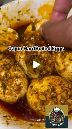 the video shows how to make stuffed eggs with meat and vegetables in gravy