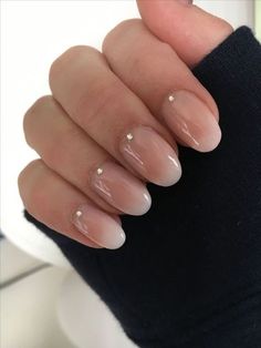 Oval Acrylic Nails, Short Oval Nails, Unghie Sfumate, Natural Nail Designs, Her Nails, Super Nails, Oval Nails, Minimalist Nails, Nail Shapes