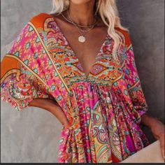 Bright Boho Babydoll Mini Dress 100% Polyester Deep V-Neck Babydoll Style Dress 3/4 Sleeve Open Back Design Hits Above Knee Can Be Layered Over Shorts, Jeans, Etc For More Coverage Or Multi Season Wear Bohemian Mini Dress, Outdoor Dress, Women's A Line Dresses, Mode Hippie, Mini Robes, Short Mini Dress, Chic Sundress, Trend Fashion, Red Mini Dress