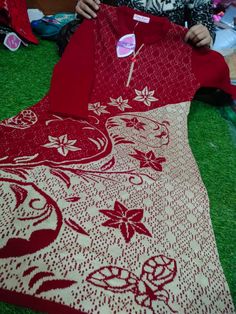 Woolen kurti 42..40..44..46..48..50..51..52.. stretchable....... offer price...630/-... wholesale price...610/-......3 pis wholesale⭐⭐