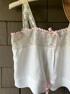 Linen Crop Top/ Corset Cover With Antique Crocheted Lace Yoke With the Word Amisabe Ribbon Tie Size S/M - Etsy Linen Corset, Diy Crochet Top, Corset Cover, Top Corset, Linen Crop Top, Linen Crops, Crocheted Lace, Crochet Tops, Ribbon Tie