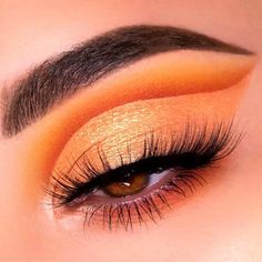 Stage Makeup Dancer, Winged Liner Makeup, Orange Eye Makeup, Eye Makeup Cut Crease, Orange Makeup, Eyeshadow Products, Heavy Makeup, Bold Makeup, Makeup Eye Looks