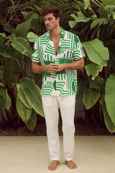 MASON SHIRT - VARGO GREEN Fitted Green Shirt With Camp Collar, Green Relaxed Fit Collared Shirt, Fitted Green Top With Camp Collar, Green Relaxed Fit Shirt For Vacation, Look Short, Care Label, Workout Shorts, Short Sleeves, Resolution