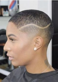 Bald Designs For Women, Female Haircut Designs, Women Fade Haircut, Short Platinum Blonde Hair, Haircut Ideas For Women