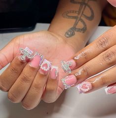 Simple Acrylic, Simple Acrylic Nails, Nail Sets, Sparkly Nails, Silver Nails, Luxury Nails, Nails Inspo, Purple Nails, White Nails