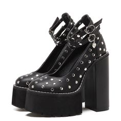 Biker Chain, Punk Woman, Chunky High Heels, Platform High Heels, Fashion High Heels, Heels & Wedges, Platform Pumps, Leather Pumps, Womens High Heels