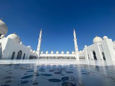 Sheikh Zayed Grand Mosque Center, Dubai, Mosque, Islam, Islamic Geometry, Islamic art Islamic Art, Taj Mahal, Dubai