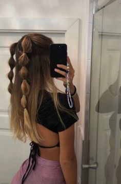 Rave Hair, Hairstyles Hoco, Hoco Hairstyles, School Hairstyles, Festival Hair, Hair Stylist Life, Hoco Hair, Easy Hairstyles For Long Hair