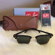 Brand New Ray Ban Sunglasses Unisex, Comes With Cloth, Case, & Box Retro Sunglasses With Tinted Lenses As Gift, Retro Sunglasses With Tinted Lenses For Gift, Retro Sunglasses With Tinted Lenses As A Gift, Classic Sunglasses With Tinted Lenses As Gift, Unisex Sunglasses, Ray Ban Sunglasses, Ray Ban Clubmaster, Colored Sunglasses, Ray Ban