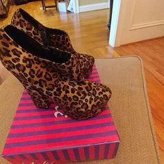 Animal Print Platform Shoes Leopard Print Synthetic Heels With Round Toe, Leopard Print Heels With 4-inch Pointed Toe, Chic 4-inch Heel Leopard Print Heels, 4-inch Heel Leopard Print Leather Heels, Platform Shoes, Animal Print, Women Shoes, Women Shopping, Color