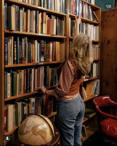 80s Library, Book Store Photoshoot, Bookstore Photoshoot, Autumn Academia, Retro Shoot, Store Photoshoot, English Women, Vintage Bookstore, Marietta Georgia