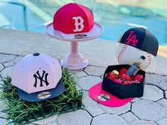 Sports Hat Box - Custom Made Hat Valentines Gift For Him, Diy Party Gifts, Hay Box, Gift Box For Men, Sports Hat, Wedding Plates, Baseball Birthday, Diy For Men