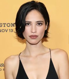 Kelsey Asbille Short Hair, Short Feminine Hair, Short Hair Long Face, Yellowstone Season 5, Kelsey Chow, Kelsey Asbille, Korean Short Hair, Really Short Hair, Hair Inspiration Short