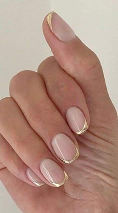 Gold Tip Nails, Nails Milky, Gold Gel Nails, Nails Classic, Nails Floral, Square French, Bridesmaids Nails, Gold Nail Designs, Classy Nail Designs