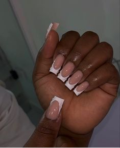 Simple White Nails With Designs, French Tip With 3d Gel, White French Tip Nails With 3d Gel, French Nails With 3d Design, 3d Gel French Tips, 3d Nails French Tip, Black Women French Tip Nails, Basic French Tip Nails Square, Gel X Nail Designs French Tip