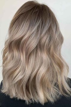 Moody Blonde Hair, Ashy Dark Blonde Hair Balayage, Blondish Brown Hair Dark Blonde, Oatmilk Blonde Hair, Soft Sandy Blonde Hair, Ashy Toner For Blonde Hair, Brown Hair With Ash Blonde Balayage, Blonde For Greying Hair, Cool Tone Balayage Blonde