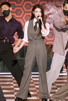 Iu Suit Outfit, Kpop Suit Outfit, Kpop Suit Stage Outfit, Kpop Women In Suits, Iu In Suit, Iu Stage Outfits, Korean Stage Outfits, Kpop Suit