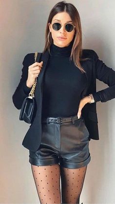 Autumn Outfit, Leather Shorts, Mode Inspiration, Winter Fashion Outfits, Outfits Casuales, Look Fashion