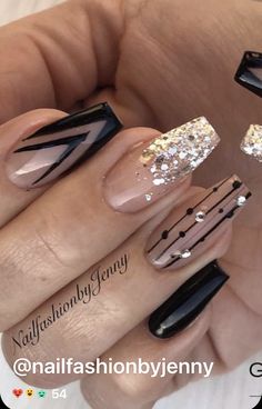 Nye Nails Acrylic, Ballerina Nails Designs Ideas, Nye Nails, Grunge Nails, Acrylic Nails Coffin Short, Glam Nails, Elegant Nails, Coffin Nails Designs, Pretty Acrylic Nails