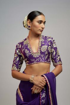 Gopi Vaid | Purple Myra Sari And Blouse | INDIASPOPUP.COM India Blouse Designs, Lehenga Blouse Back Designs Latest, 2024 Blouse Design, Latest Lengha Blouse Designs, Blouse Design For Banarasi Saree, Navarati Dress, Sari Blouse Designs Latest, Traditional Blouse Designs Weddings, Purple Saree Blouse Combination