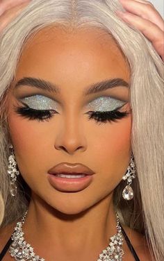 Barbie Makeup, Makeup Mistakes, Chique Outfits, Glam Makeup Look, Dope Makeup, Makeup Eye Looks, Clothes And Shoes