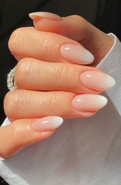 Are you looking for cute white wedding nails for your big day? Click here! We have an epic list of white wedding nail ideas for you! Cocktail Party Nails Classy, Bridal Mani Pedi, Modern French Tip, Simple Wedding Nails, Wedding Day Nails, Bridesmaids Nails, Unghie Sfumate, Richmond Wedding, Peach Nails