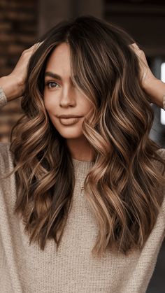 When it comes to refreshing your look for the fallnothing beats a stunning balayageWith its seam Ombre Hair Color Light To Dark, Fall Color Ideas For Brunettes, Brunettes Fall Hair Color, Womens Fall Hair Color Ideas 2024, New Hair Colors 2024 Fall, Rich Balayage Brunettes, Fall Highlights For Brown Hair Balayage, Freelights Hair Brunette, Creamy Beige Balayage