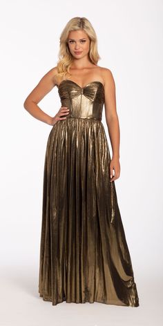 Introducing the masterpiece that is Metallic! This Strapless Pleated Metallic Lace Up Back Dress is a great choice for a gala, military event or formal soirée as it exudes extraordinary taste. This dress features a strapless sweetheart neckline, lace up back, and A-line silhouette. Be the star of the show and captivate Molten Metals Bridesmaids, Bridesmaids Styles, Homecoming 2023, Alt Wedding, Lace Up Back Dress, Strapless Sweetheart Neckline, Bridesmaid Style, Wedding Vibes, Metal Lace