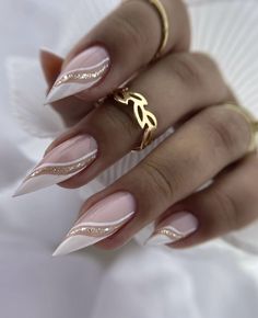 Soya Mumu, Her Nails, Makijaż Smokey Eye, Design Nails, Glitter Nail Art, Classy Nails, Bling Nails