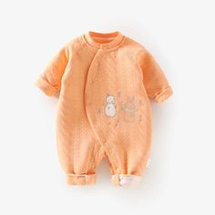 Wrap your little one in warmth and comfort with our Thickened Baby Romper. Crafted from high-quality polyester fiber, this romper combines durability with elasticity, ensuring it stands up to daily wear while keeping your baby snug and comfortable. The soft fabric is not only cozy but also easy to wash, making maintenance a breeze. Featuring a round neck, long sleeves, and a quilted top, this romper is specially designed to keep your baby warm and cozy during the cold winter months. Designed for convenience, this romper is easy to put on and take off, saving time and hassle during dressing.The romper can be easily folded into a compact size, making it perfect for on-the-go changes and simplifying storage when not in use. Dress your baby in our Thickened Baby Romper for unmatched comfort an Quilted Top, Saving Time, Baby Warmer, Winter Months, Baby Romper, Cold Winter, Soft Fabric, Warm And Cozy, Little One