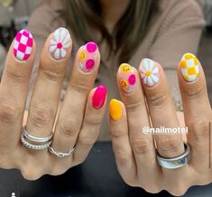 Nail Ideas Dip Powder Summer, Fun Summer Almond Nails, Structure Nails, Groovy Nail Designs, Bright Fun Nails, Luminary Nails Design, Groovy Nail Art, Funky Summer Nails, Groovy Glam