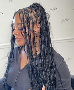 Island Braids, Island Hairstyles, Boho Curls, College Hair, Weave Hair Color, Weave Hair, Fringe Bangs