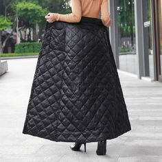 Black High Waist Autumn Winter Long Skirt
​ Winter Long Skirt, Long Skirt Winter, Warm Skirts, Skirt Streetwear, Button Fashion, Black Down, Plus Size Vintage, Long Maxi Skirts, Black High Waist