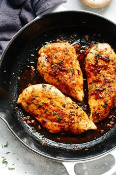 Garlic Butter Baked Chicken Breast (Helathy & Delicious) Chicken Fillet Recipes Dinner Tonight, Recipe Png, Ayam Mentega, Fillet Recipes, Chicken Boneless Breast Recipes, Juicy Baked Chicken, Chicken Fillet, Chicken Skillet Recipes, Easy Chicken Breast