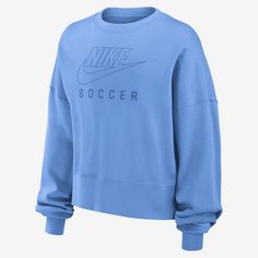 It's your game. Make sure everyone knows in this Nike fleece sweatshirt. Smooth on the outside, slightly fuzzy on the inside, our midweight semi-brushed fleece helps keep you cozy while still being breezy. Cute Nike Sweatshirts, Nike Phoenix Fleece, Nike Fleece, Women's Soccer, Nike Soccer, Nike Sweatshirt, Nike Sweatshirts, Womens Soccer, Women Lifestyle