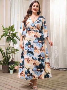 Flower Print Gown, Floral Gowns, Floral Plus Size Dresses, Austin Style, Butterfly Sleeve Dress, Print Butterfly, Printed Gowns, Floral Gown, Maxi Gown