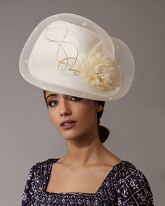 Ivory Bride wedding hat. This Woman's special occasion hat is covered with a cream veil and some ivory feathers and a beautiful flower. It is an elegant fascinator hat for brides and also you can wear it for the Royal Ascot horse races, weddings, cocktails, Tea Party, Kentucky Derby, Melbourne cup... The Dressy hat is mounted on a headband that allows to tilt the hat to the liking of each one. You can choose the side of the head where you like to wear the fascinator. 1€ of each Order will be don Elegant White Veil For Party, Elegant White Party Veil, Elegant Cream Party Veil, Cream Curved Brim Costume Hat For Evening, Evening Cream Costume Hat With Curved Brim, Formal Cream Headpiece With Short Brim, Elegant White Fitted Bonnet, Cream Hat Headpiece For Church, Elegant Spring Bonnet