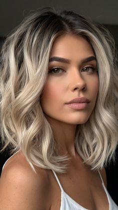 Best Styles for Asymmetrical Blonde Bob 🌸 Blonde Hair Dark Shadow Root, Platinum Blonde Balayage Bob, Platinum Blonde Hair With Dark Roots, Root Smudge Blonde Short Hair, Blonde Hair Ideas For Pale Skin, Blonde Bronde Balayage, Blonde Lob Balayage, Blonde Blended Roots, Blonde Bob With Dark Roots