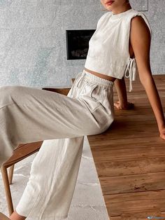 OrcaJump - Contemporary Two-Piece Ensemble: Relaxed Fit Top and Pants Set Flowy Two Piece Set, Linen Top And Pants Set, Linen Party Outfit, Top Pants Set Outfit, Matching Top And Bottom Outfit, Linen Set Outfit, Boho Athleisure, Cute Matching Sets, Italy Cruise