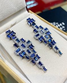 ENJOY OUR WORRY-FREE SERVICE AND THE DAZZLING, GENUINE JEWELRY WE DESIGN AND HANDCRAFT WITH LOVE❤️ ABOUT THE ITEM: JUST ONE WORD I HAVE FOR THESE EARRINGS: GLAMOROUS! IF YOU ARE LOOKING FOR A GORGEOUS AND LONG, CHANDELIER EARRINGS THAT WILL ABSOLUTELY MAKE EVERYBODY STOP AND STARE! LOOK NO FURTHER! WE ARE PRESENTING YOU A STUNNING PAIR OF CEYLON BLUE SAPPHIRES AND NATURAL DIAMONDS, SET IN LUXURIOUS AND BEAUTIFUL 18K SOLID WHITE GOLD, CHANDELIER EARRINGS! ONE OF A KIND! CUSTOM DESIGNED! Made by o Wedding Royal Blue, Chandelier Wedding, Wedding Royal, Diamond Chandelier Earrings, Diamond Chandelier, Gold Chandelier Earrings, White Gold Earrings Studs, Gem Earrings, Blue Sapphire Diamond