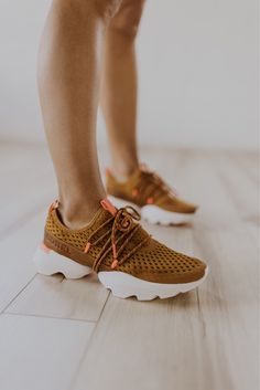 These game-changing sneaks feature a chunky two-pod sole that adds extra support when you are hustling hard. A lightweight and breathable upper make these extra comfy and they are super trendy for everyday wear. We love to wear these with athleisure or jeans and a ballcap for a sporty-stylish look! Sneaker Boots Women, Trendy Shoes For Women, Womens Walking Shoes, Sorel Kinetic, Athleisure Style, Hustle Hard, Nike Sb Dunk, Lace Sneakers, Plus Size Shopping