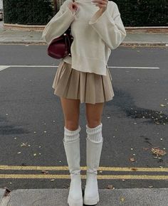 Rok Outfit, Cold Outfits, Neue Outfits, Paris Outfits, White Boots, 가을 패션, Autumn Outfit, Outfit Inspo Fall