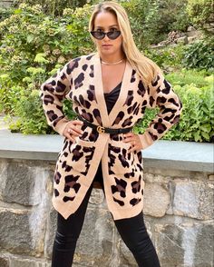 Animal print. Faux Leather. Stylish outfits. #fashion Animal Print Cardigan, Cardigan With Pockets, Printed Cardigan, In The Wild, Low Iron, A Dress, The Wild, Stylish Outfits, Casual Looks