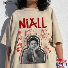 Niall Horan Tee Shirt The Show Live On Tour Fan Gift Classic Unisex Check more at https://musictrendingtees.com/product/niall-horan-tee-shirt-the-show-live-on-tour-fan-gift-classic-unisex/ Shirt Designs Ideas, Streetwear Designs, Trendy Shirt Designs, Live On Tour, Art Portrait, Niall Horan, Tee Design, One Direction