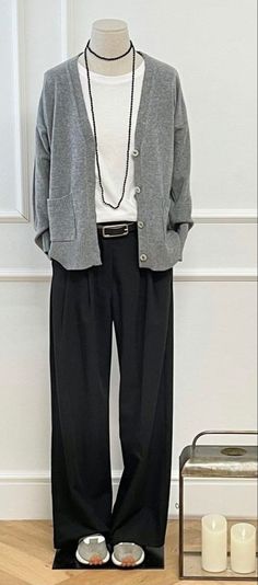 E-post - Ingrid Lindell - Outlook Older Women Fashion, Fall Fashion Outfits, Casual Fall Outfits, Work Attire, Work Casual, The Professional, Classy Outfits, The Well, Work Outfit