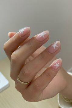 starfish nails nail art beach holiday maldives sand sea ocean Nail Inspo Sea, Gel Nail Designs Holiday, Starfish Gel Nails, Short Ocean Nails, Holiday Nails Biab, Short Gel Nails Beach, Simple Ocean Nails, Nails Ocean Theme, Starfish Nail Design