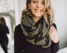 How to Wear A Blanket Scarf 7 Ways - Paisley + Sparrow Head Scarf Tutorial, Scarf Knots, Blanket Scarf