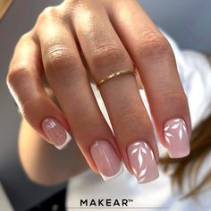 Beautiful simple nails with french design and nail art. Perfect wedding nails or classy nails. Smoky Beige base and white color. French Nails With Nail Art, Nails With Nail Art, Nail Effects, Nail Plate, Classy Nails, French Manicure, French Design