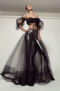 Black Tulle Gown, Leather Pants Outfit Night, Sheer Black Dress, Black Tulle Dress, Black Elegance, Dress Feminine, Black Sheer Dress, Leather Pants Outfit, Feminine Fashion