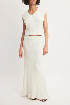 Knitted A-line Maxi Skirt Cass Dimicco, Line Design, Stretchy Material, Maxi Skirt, Cool Outfits, A Line, Off White, Skirt, Design